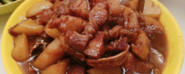 红烧肉焖土豆如何做 红烧肉焖土豆的要领介绍