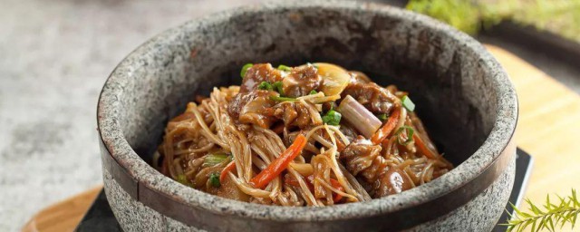 石锅海鲜饭教程 石锅海鲜饭做法分享