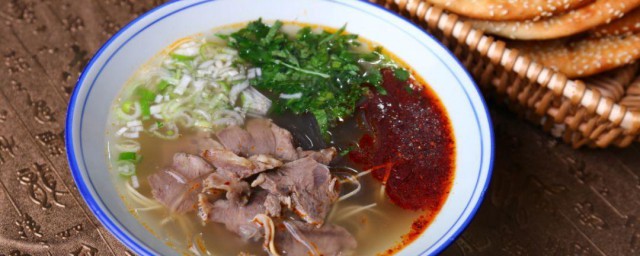 牛肉炖汤怎样做好吃 做牛肉汤的技巧