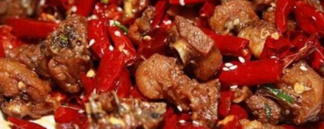 生炒辣子鸡 生炒辣子鸡的做法