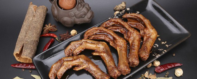 腌制腊鸭如何吃 腌制腊鸭的烹饪办法