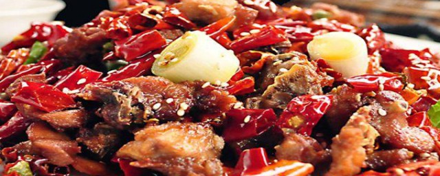 贵州辣子鸡丁的制作技巧与 贵州辣子鸡烹饪
