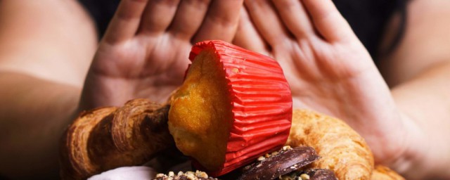 预防肥胖如何吃 用餐规律多运动