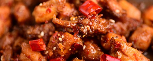 麻辣兔丁的家常做法 麻辣兔丁的家常做法与次序