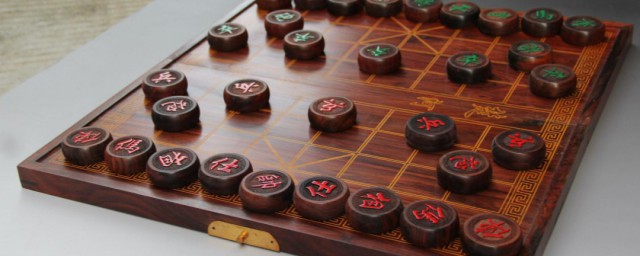 玩象棋的一些要领 如何玩象棋