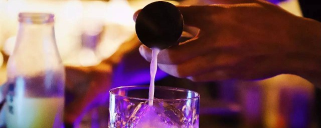 适合喝酒发的朋友圈 适合喝酒发的朋友圈句子