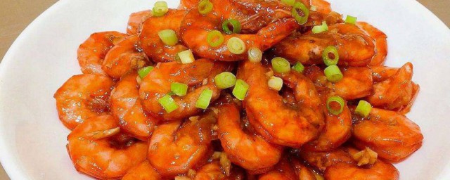 蒜香油焖大虾如何做 蒜香油焖大虾做法