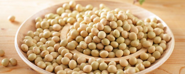 大棒骨黄豆汤怎样做 大棒骨黄豆汤的烹饪技巧