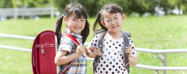 给女儿取名字柔美静谧很干净 取名古风惊艳的名字