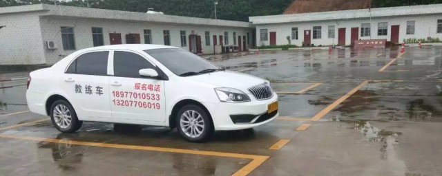 停车入库最精确的办法 停车入库最正确的要领介绍