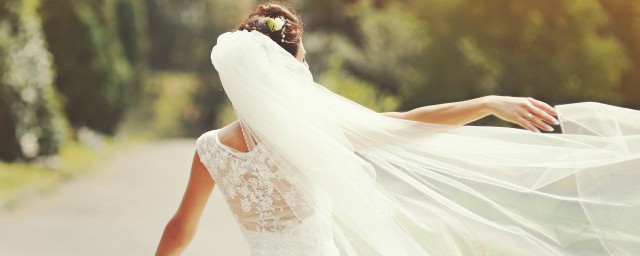 婚纱照文案 适合发婚纱照的句子