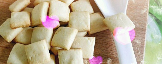 方块大饼干制作方式 方块饼干的做法方块饼干怎么做