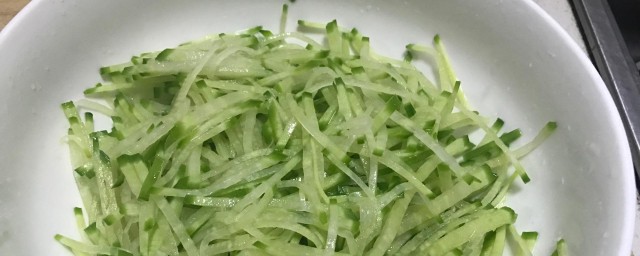 调青萝卜丝的技巧和次序 简介调青萝卜丝这样最好吃