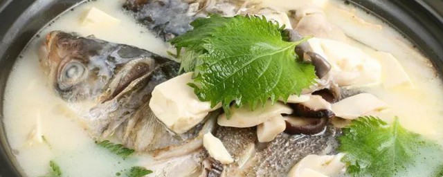 鲫鱼豆腐萝卜汤 做鲫鱼豆腐萝卜汤的技巧