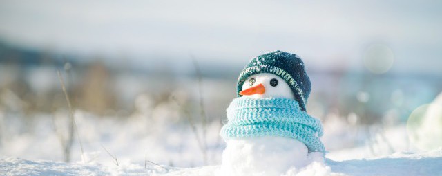 适合下雪天发朋友圈的唯美文案 适合下雪天发朋友圈的唯美经典文案