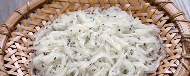 银鱼泡菜饼做法次序 银鱼泡菜饼怎样做