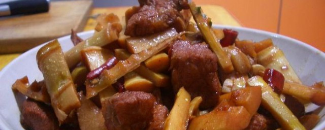 竹笋烧肉次序 做竹笋烧肉技巧