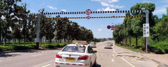 科目三变道准确要领 科目三如何变道