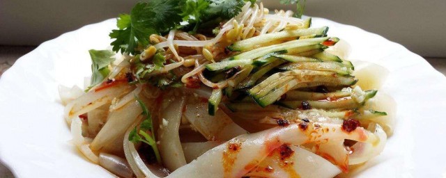 春节凉皮洗面做法 春节凉皮洗面做法次序