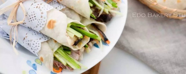 春饼里都能夹什么菜 春饼介绍