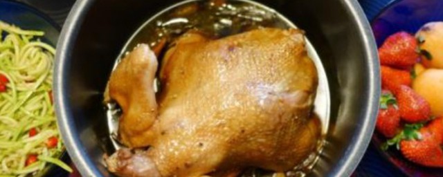电饭锅如何做鸡肉才好吃 电饭锅焖鸡的做法