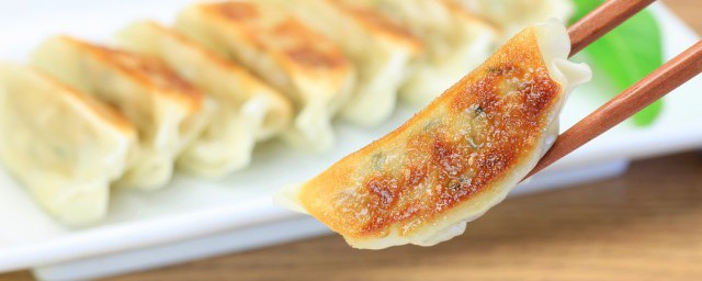 燕麦面煎饺如何弄 燕麦面煎饺的做法