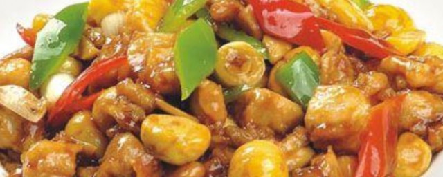 怎样制作快手菜鸡丁炖栗子 制作快手菜鸡丁炖栗子 的技巧