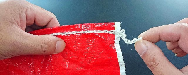 米口袋上的线怎么拆 如何拆米口袋上的线