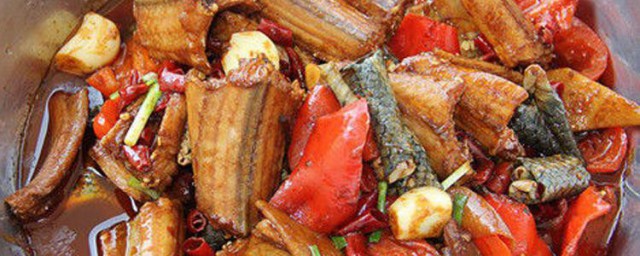 蛇肉不能和什么东西一起吃 哪些食物不能和蛇肉同吃呢