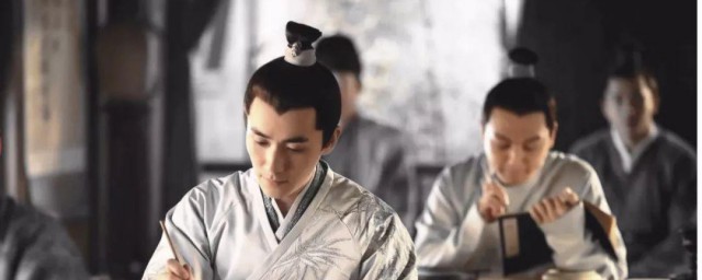 形容文人才情的句子 有哪些形容文人才情的句子