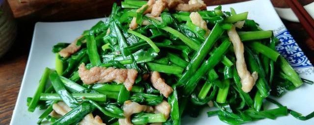 怎样做有猪肉碎的小炒菜 猪肉碎炒韭菜怎样做才好吃