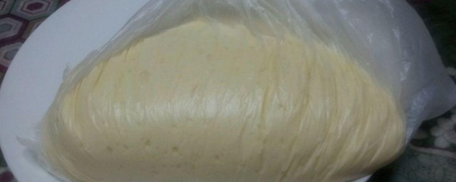 发面能放冰箱第二天用吗 发面用不完存放技巧简介