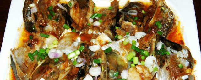 黄豆鱼头冻的熬制技巧 怎样做黄豆肉皮冻