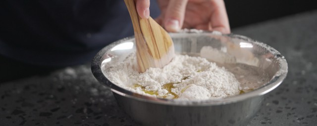 做馅饼用高筋还是低筋 高筋面粉的相关知识