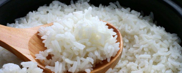 电压锅怎样做米饭 电压锅做米饭技巧简介