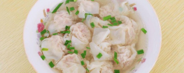 大虾鲜肉馄饨怎样做 大虾鲜肉馄饨的做法