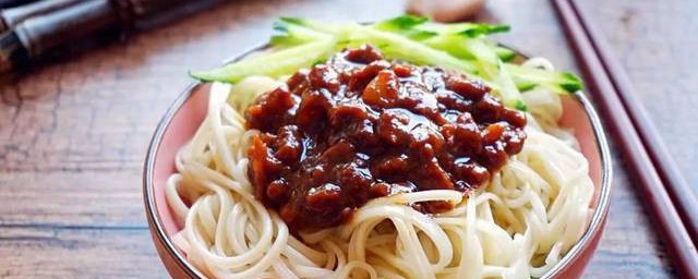肉丁面怎样弄 肉丁面的做法