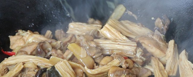 腐竹炒鸡怎样做 腐竹炒鸡做法