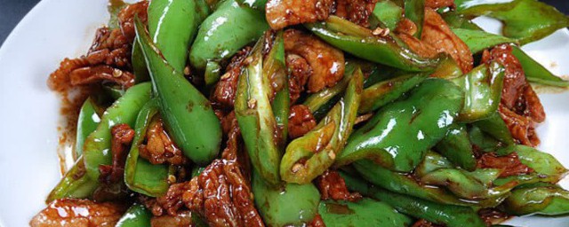 青椒羊肉如何弄 青椒羊肉的烹饪要领
