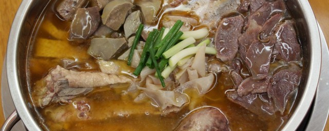 鹅肉炖汤如何弄 鹅肉炖汤的烹饪办法