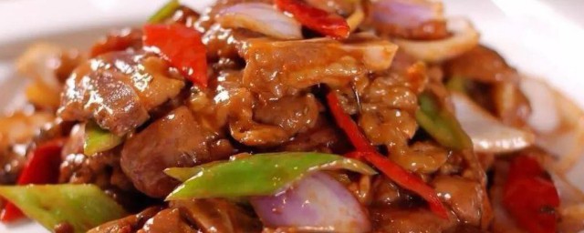 红烧洋葱炒肉怎样做 红烧洋葱炒肉做法简介