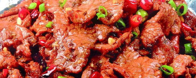 响油飘香牛肉怎样做 响油飘香牛肉做法简介
