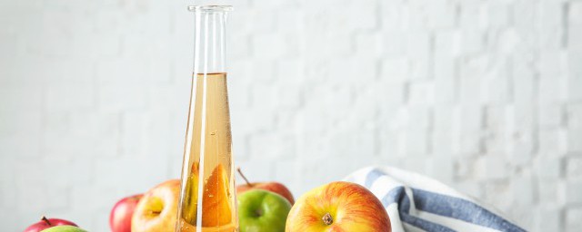 玻璃杯盖子拧太紧了打不开怎样办 玻璃杯盖子拧太紧了打不开的解决办法