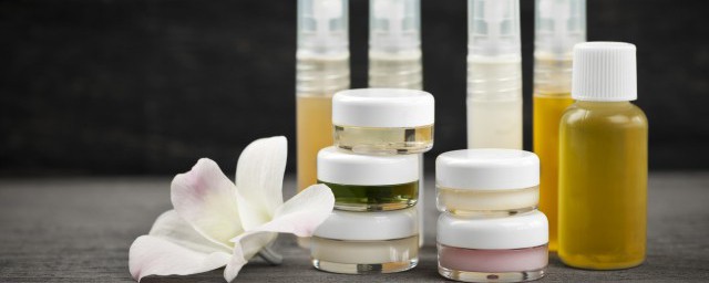 怎样分辩护肤品好 怎样区分化妆品的好坏