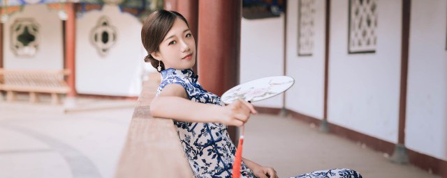 怎样做气质高雅的女人 做气质高雅的女人技巧简介