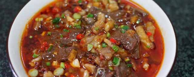 泡椒干烧血旺怎么做 怎么做泡椒干烧血旺
