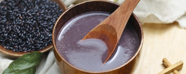 紫薯黑米粥怎样做 紫薯黑米粥简单做法
