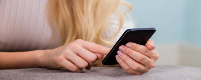 怎样让iPhone自动换壁纸 让iPhone自动换壁纸的教程