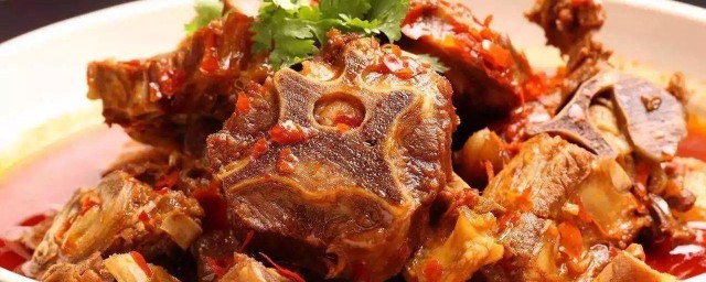 炖香辣羊蝎子的做法 炖香辣羊蝎子怎样做