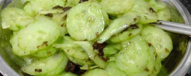 橄榄菜拌黄瓜怎样做 橄榄菜拌黄瓜做法简介